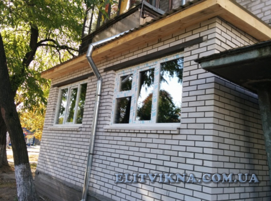 Вікна з прибудовою