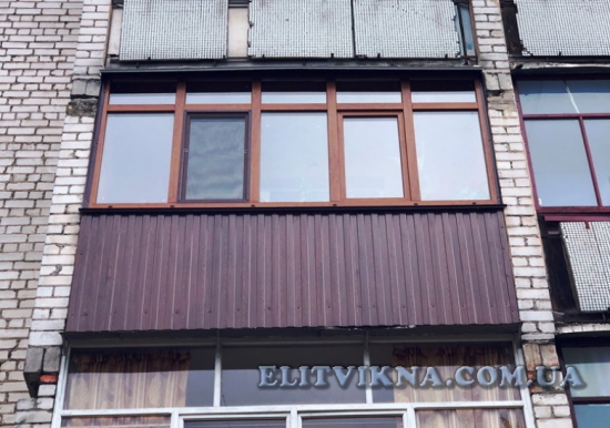 Лоджія с обшивкою профнастилом