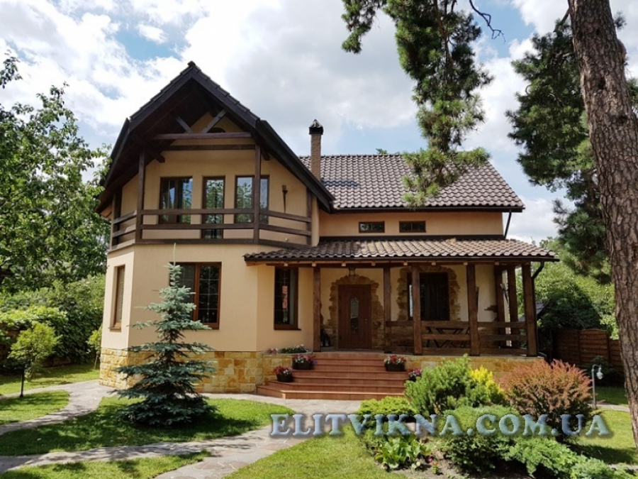 Профіль Rehau