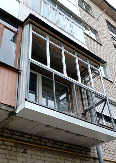 Вынос балкона